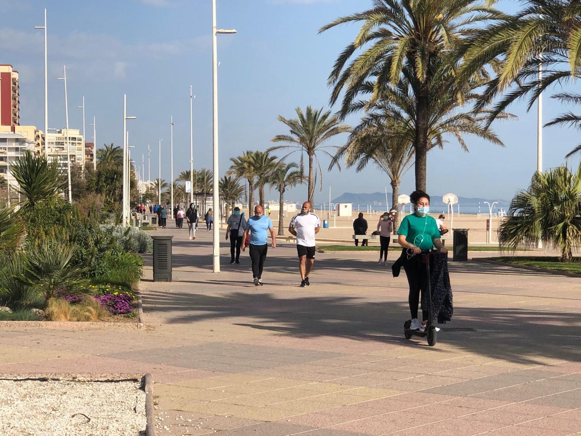 Playa De Gandia 1Ere Ligne El Galeon Apartment Exterior photo